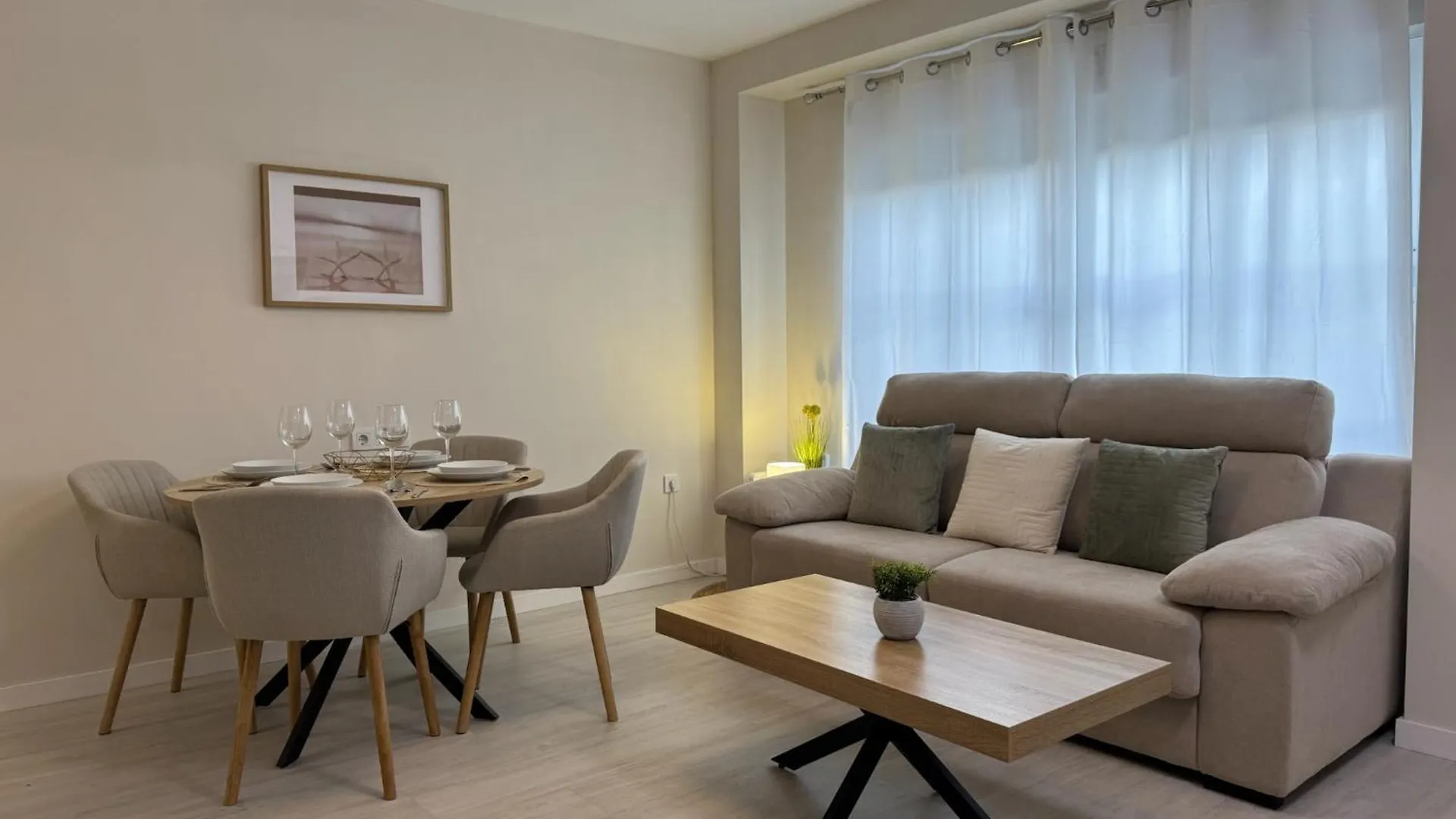 Loyola Premium Cordoba Centro Appartement